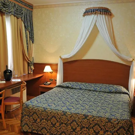 Excelsior Palace Hotel